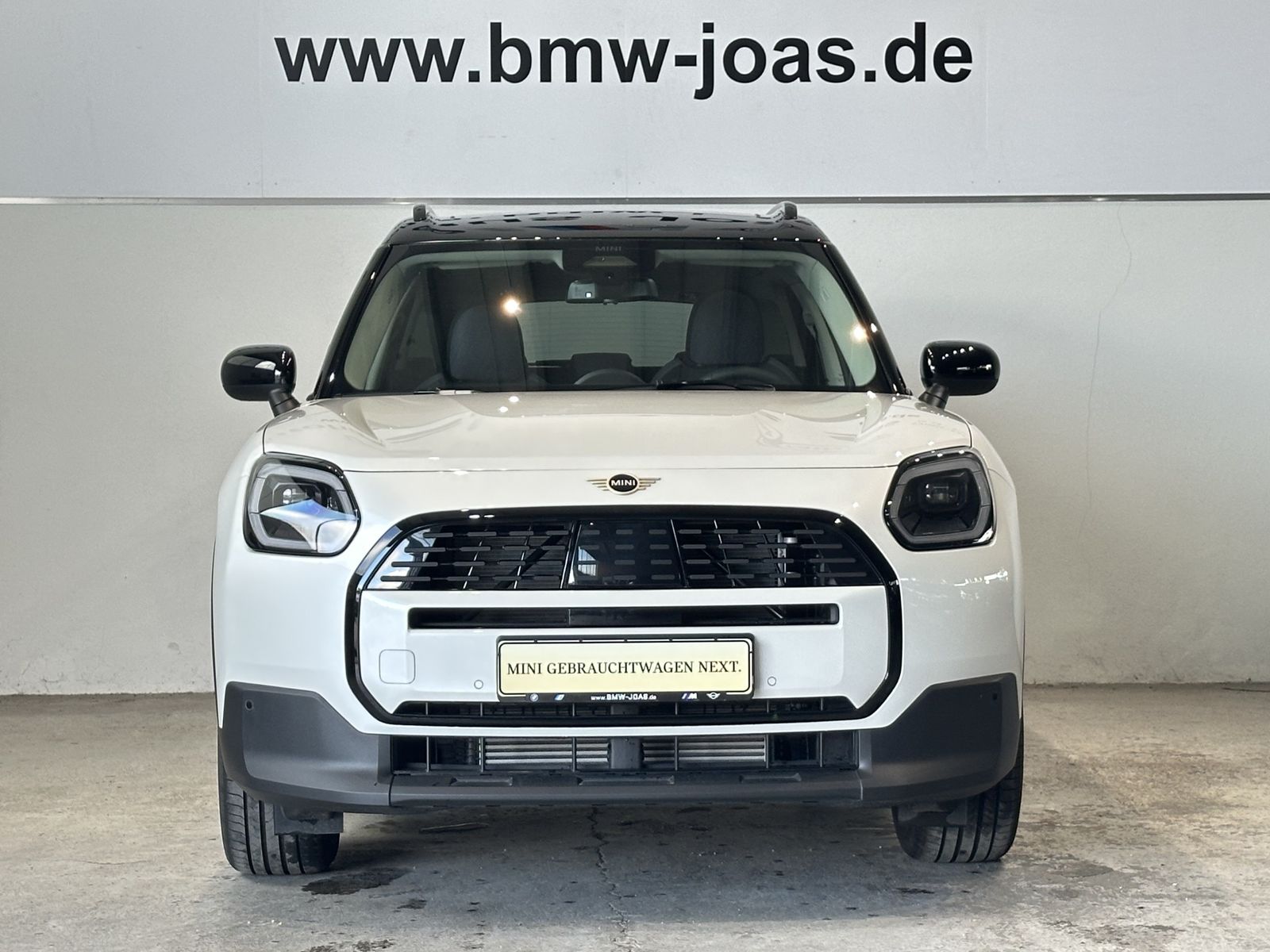 Fahrzeugabbildung MINI Countryman C Classic Trim Paket M Panorama Glasd