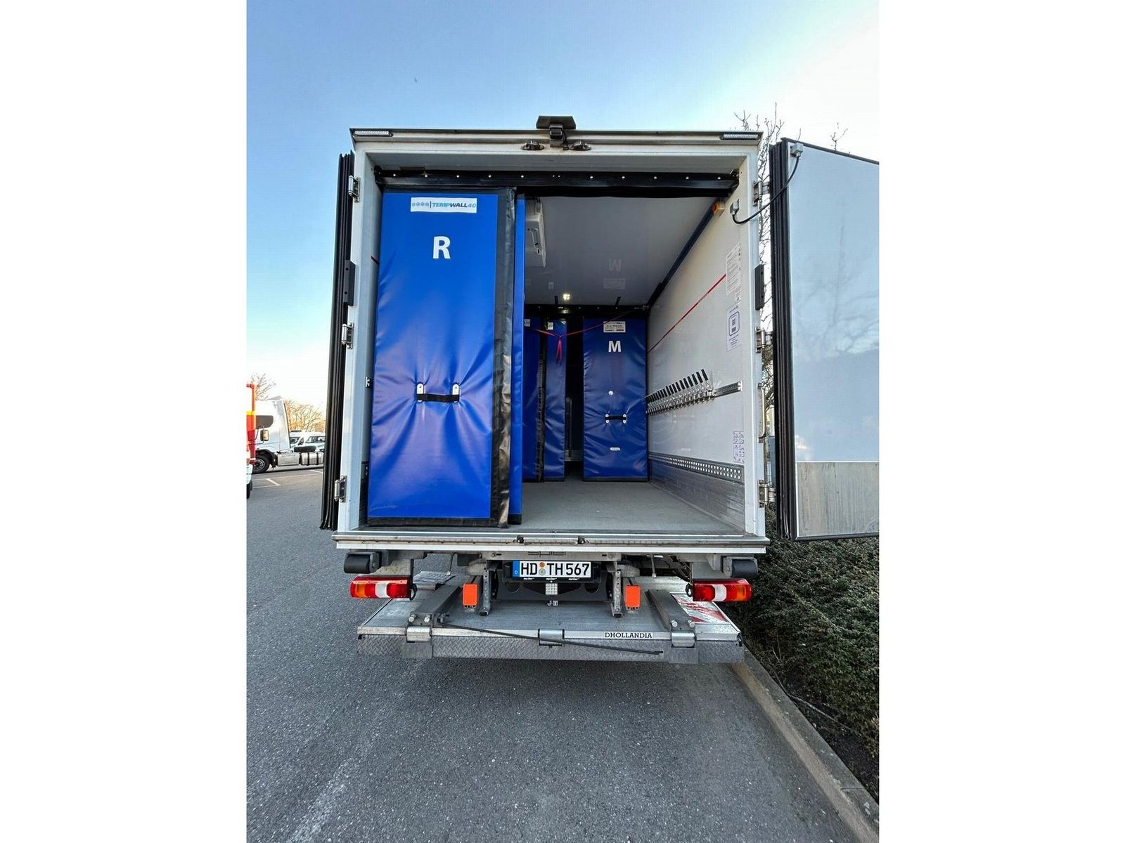 Fahrzeugabbildung Mercedes-Benz 1223 L  mit Spier Athlet Thermo 5 LBW 2000kg