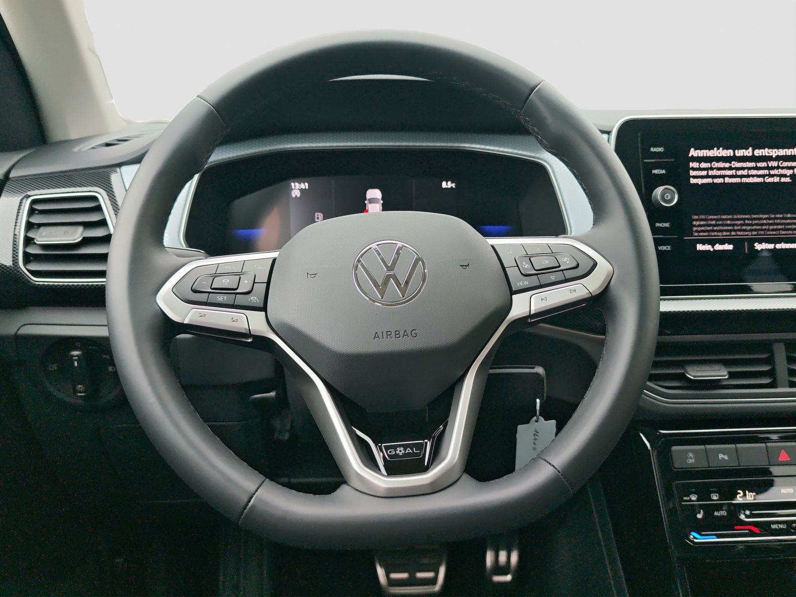 Volkswagen T-Cross - Bild 12