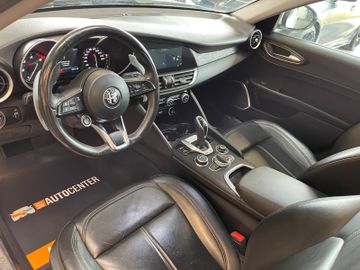 Alfa Romeo Giulia 2,2 JTDM Executive *BI-XENON*ACC*AHK*LED*