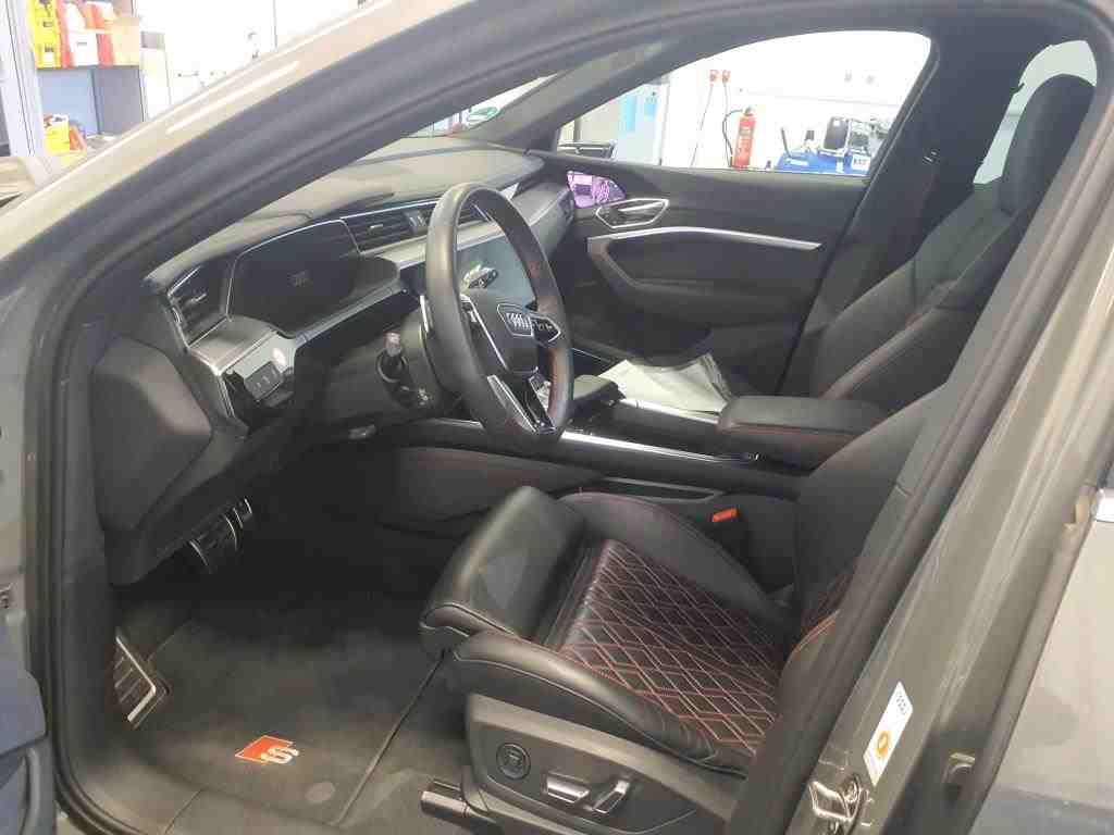 Audi SQ8 e-tron - Bild 5
