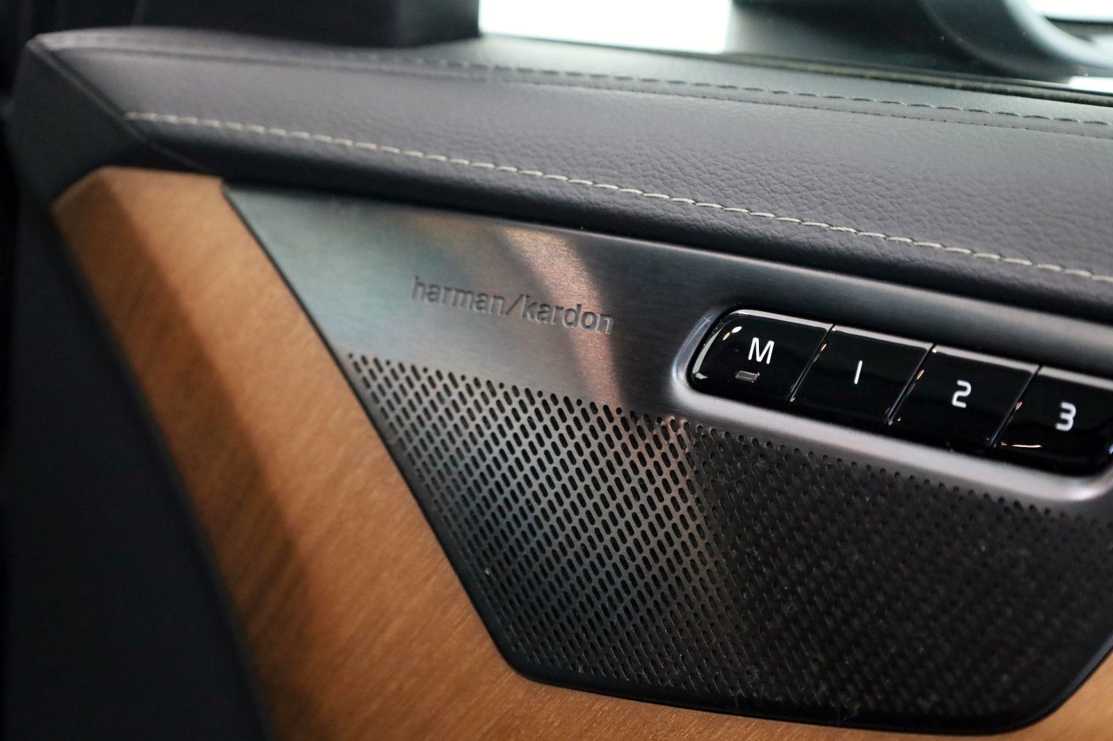 Fahrzeugabbildung Volvo XC90 Inscription AWD Leder,Navi,Panorama,Kamera