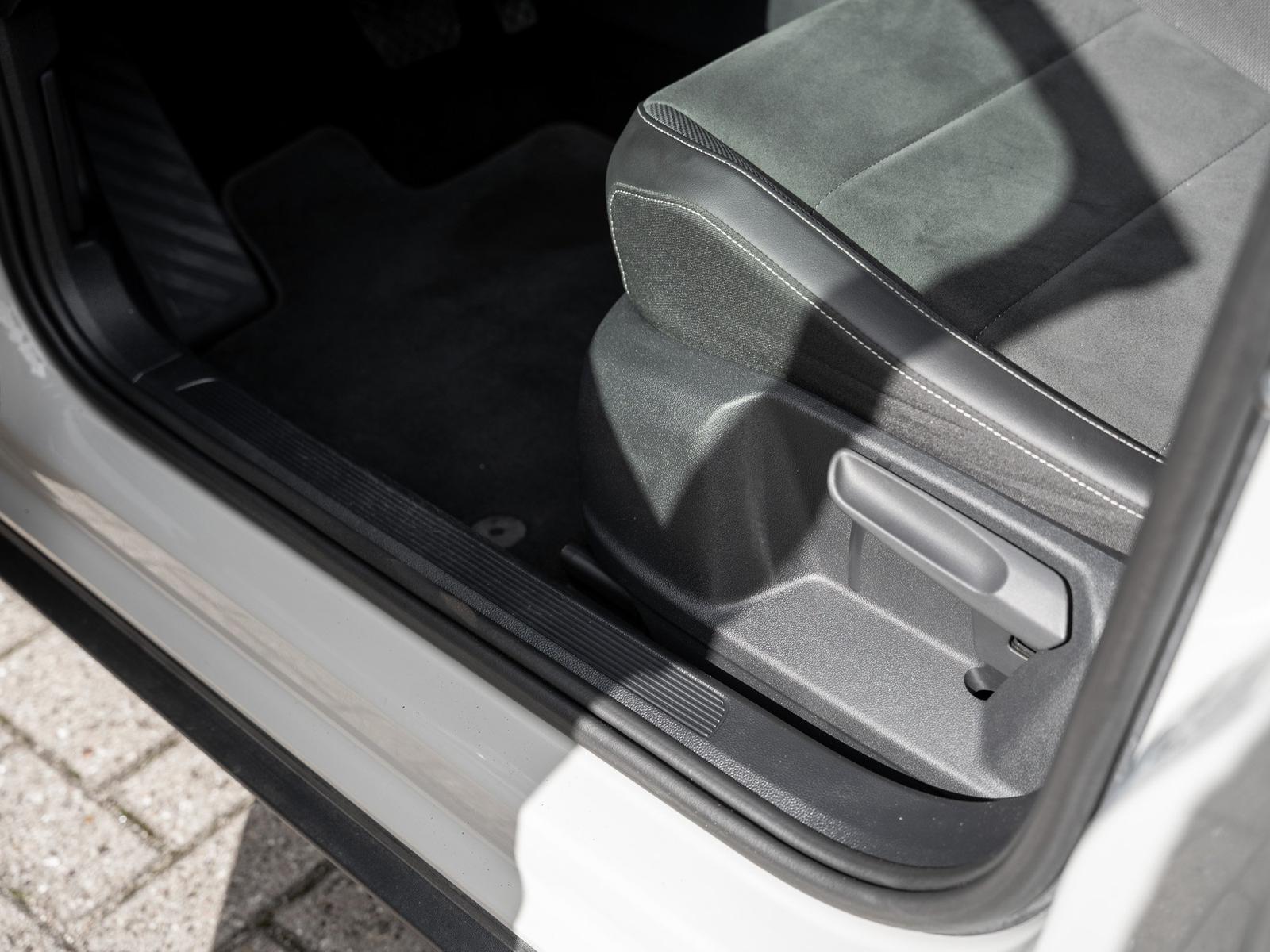 Volkswagen T-Roc Style 1.5 TSI DSG, миниатюра 26