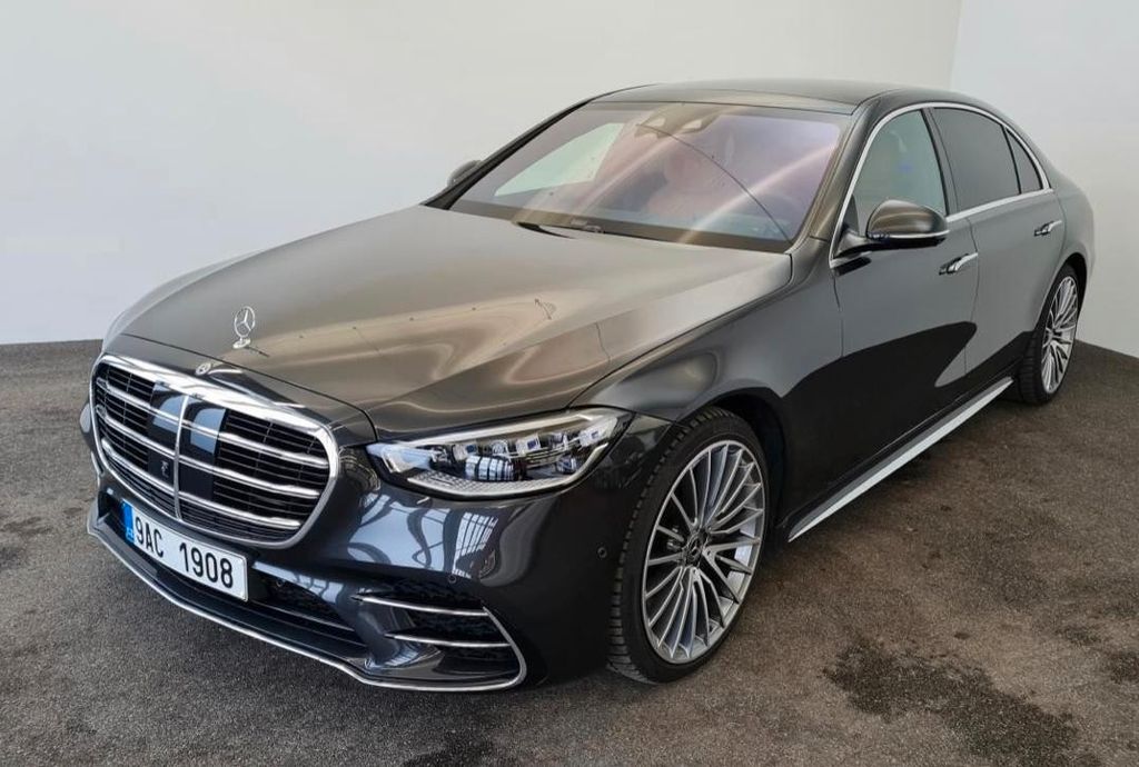 Image of Mercedes-Benz S 400