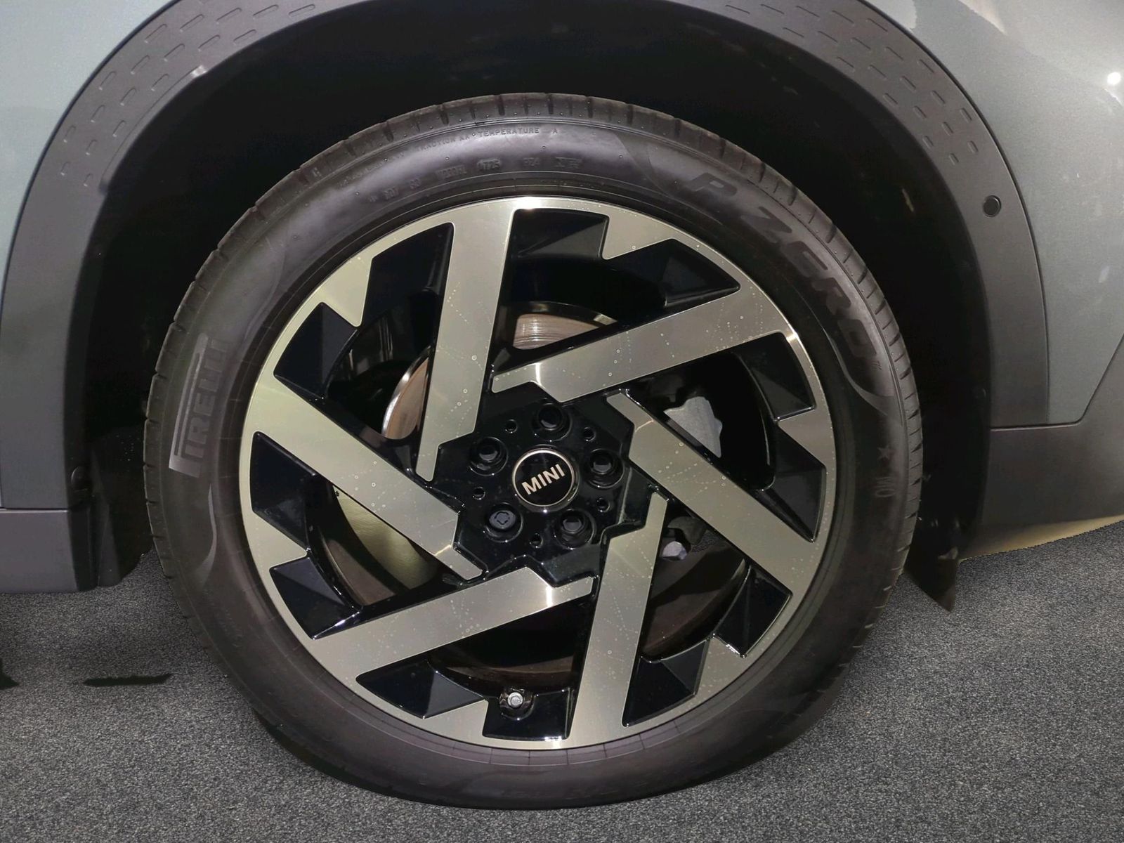 MINI One D Countryman - Bild 18