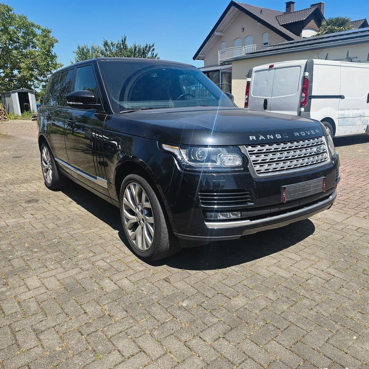 Land Rover Range Rover 4.4 SDI Vogue