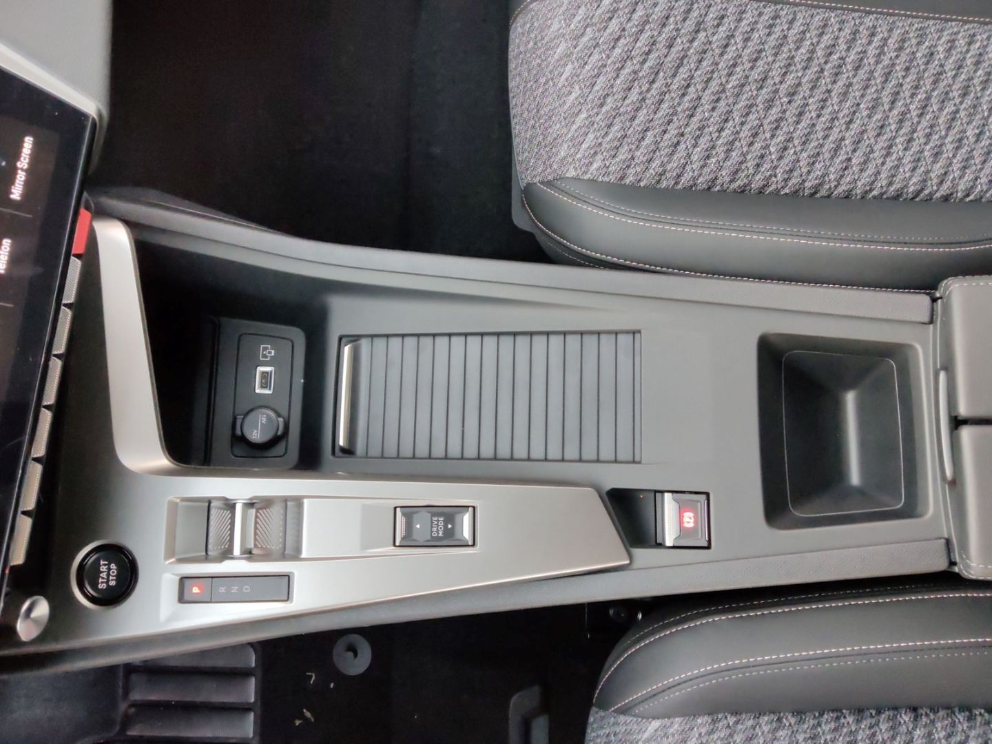 Peugeot 308 - Bild 21