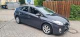 Toyota Prius 1.5-l-VVT-i Sol inkl. Thule Fahrradträger - Toyota Prius Sol mit Hybrid-Antrieb (Benzin/Elektro)