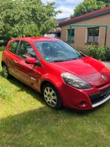 Renault Clio Dynamique 1.2 16V 75 Renault Eco2 Dynamique - Renault Clio: Dynamique 16v