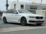 BMW 520d Touring AUTxDrive AHK PANO STANDHz. KEYLES - BMW 520 in Nürnberg