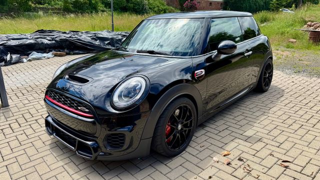 MINI JCW John Cooper Works 