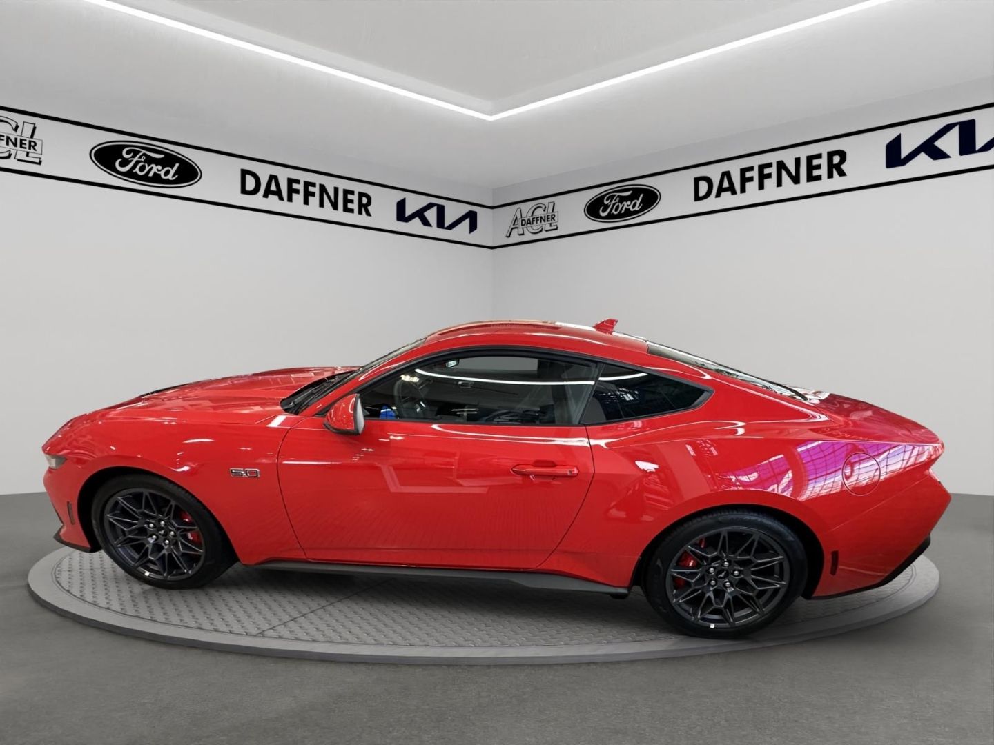 Fahrzeugabbildung Ford Mustang Fastback 5.0 Ti-VCT V8 328 kW GT