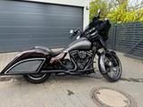 Harley-Davidson FLHX Street Glide 120R - Harley-Davidson Motorräder in Hamburg