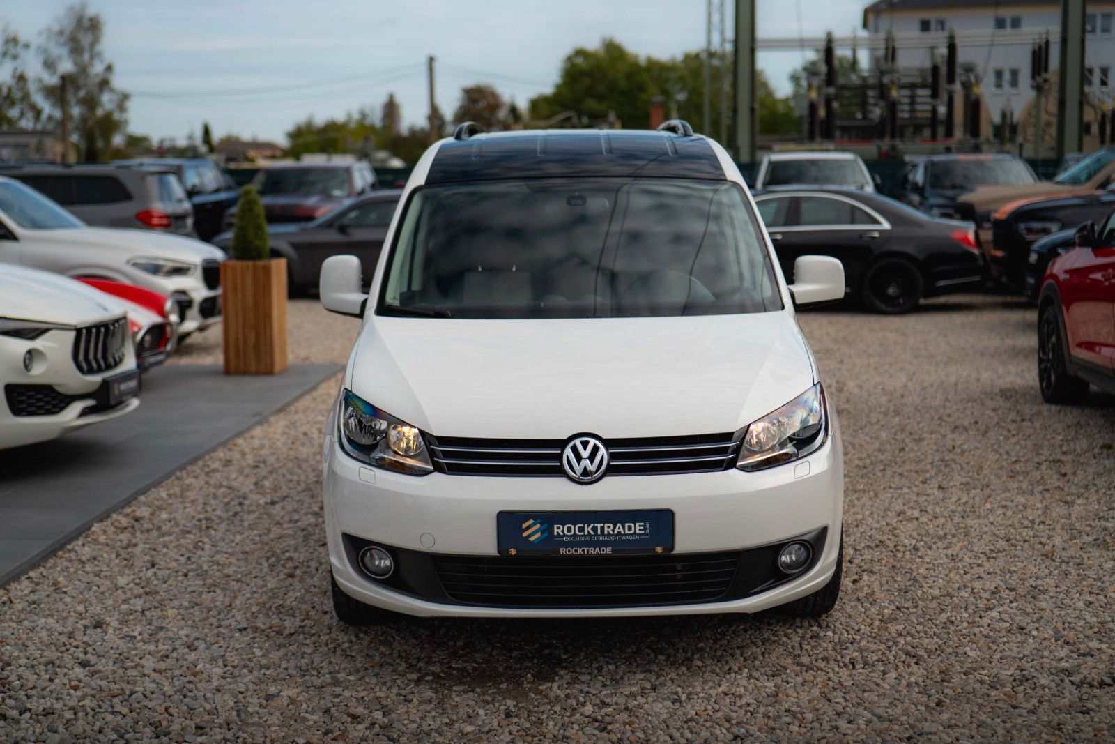 Fahrzeugabbildung Volkswagen Caddy 1.6 TDI DSG Edition 30 Sport | Alcantara