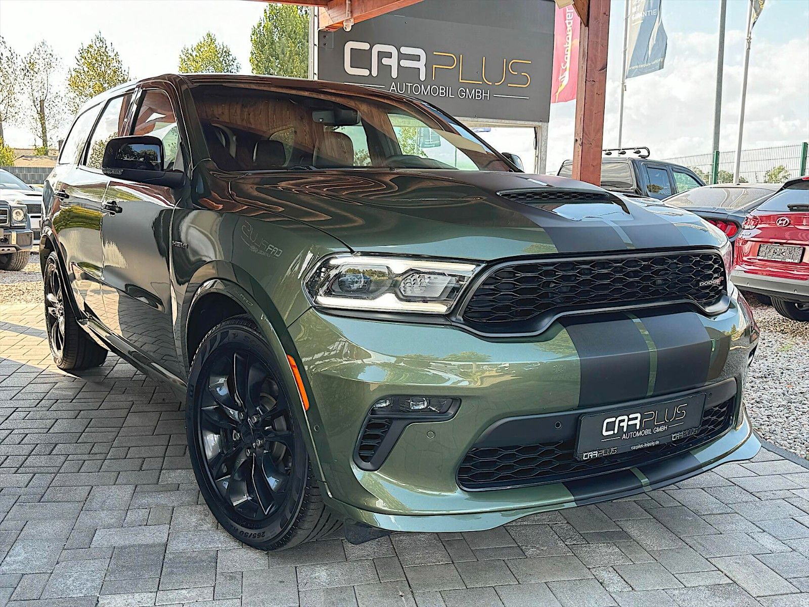 Fahrzeugabbildung Dodge Durango 5.7 V8 R/T 4x4 NightPaket LPG Modell 22