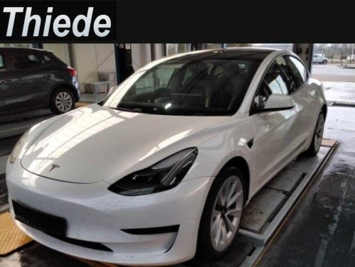 Tesla Model 3 Standard Range Plus NAVI/KAMERA/SH/PANO