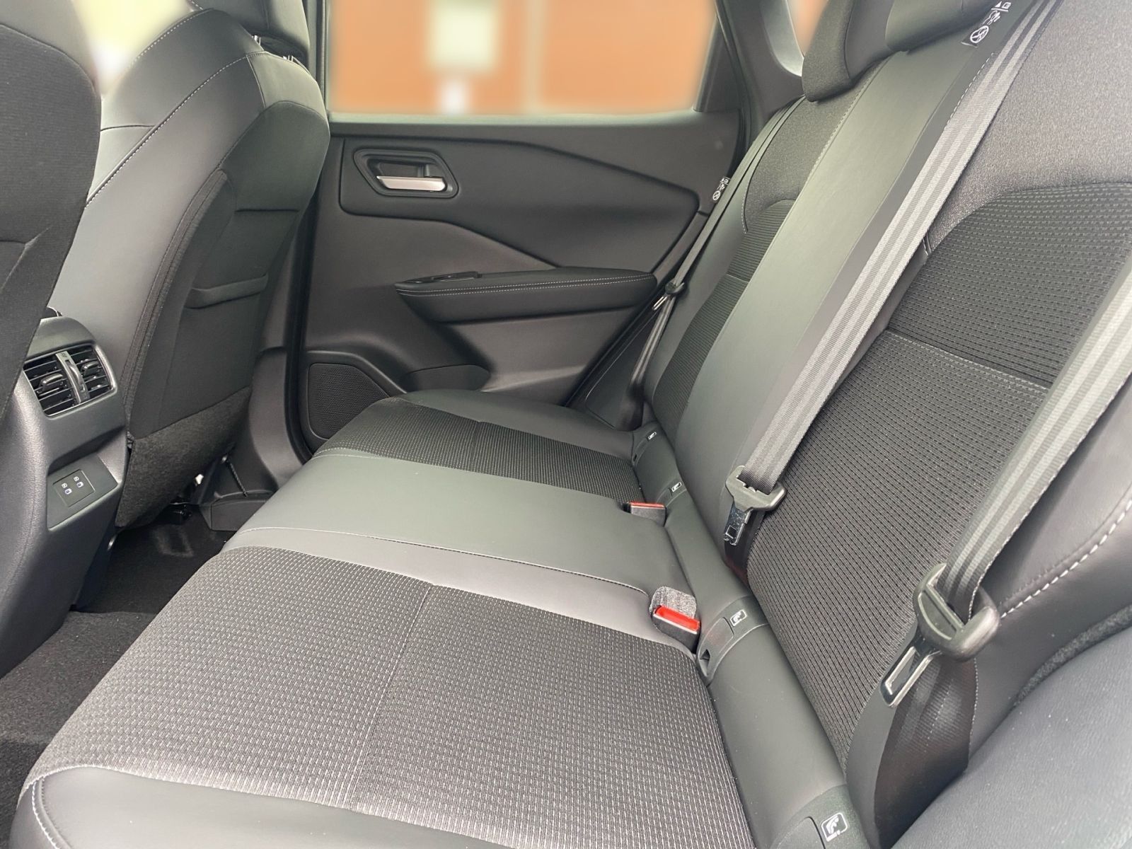 Fahrzeugabbildung Nissan Qashqai 1.5 VC-T e-Power N-Connecta*360'*ProPilo