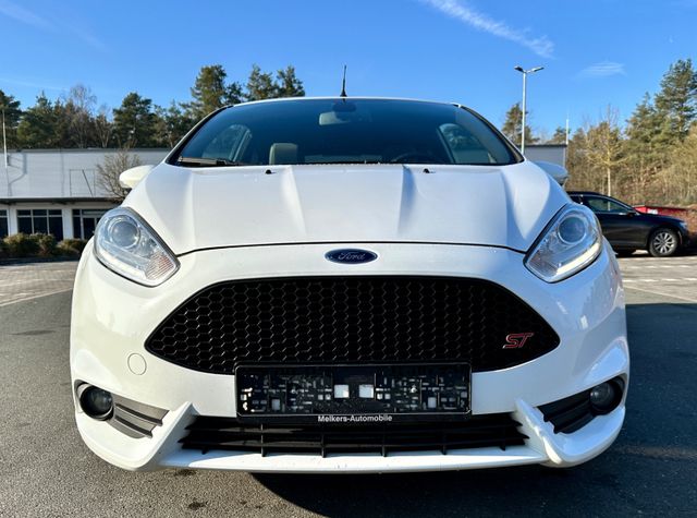 Ford Fiesta ST Performance Paket 2 Navi Leder Kamera