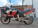 Honda Africa Twin XRV750, Top gepflegt, Kofferset - HONDA AFRICA TWIN 750