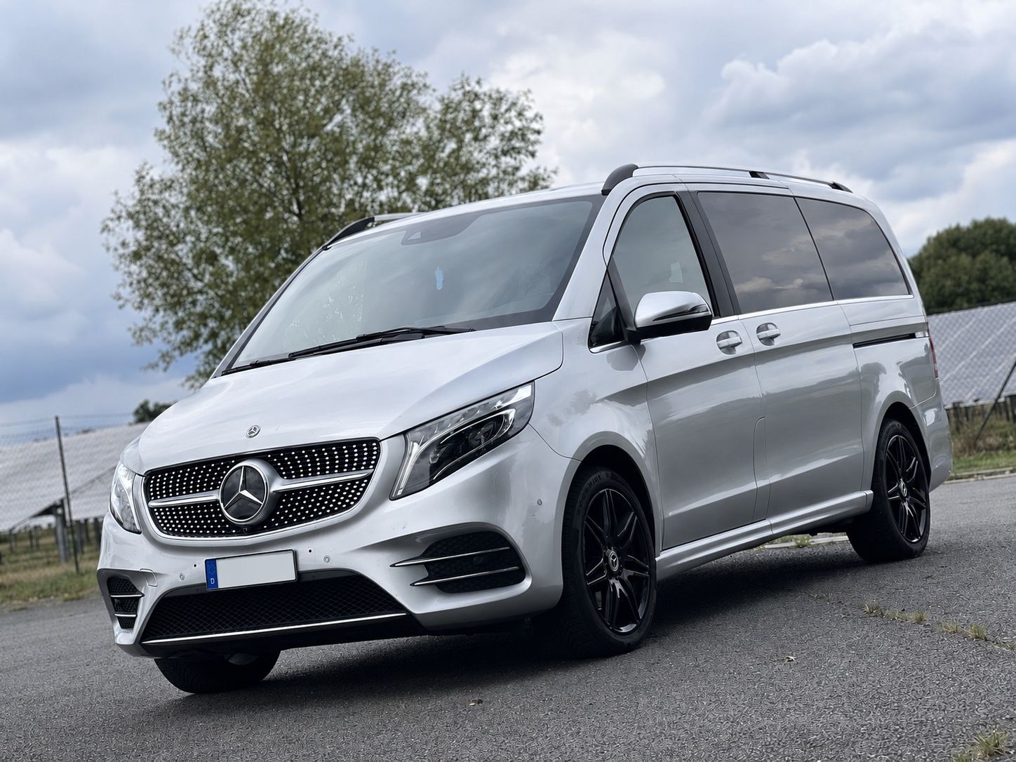 Mercedes-Benz V 220 AMG-Line