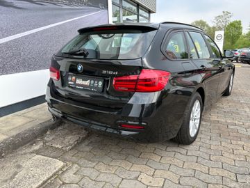 Fahrzeugabbildung BMW 318d Touring Advantage Aut. Navi PDC LED SHZ uvm