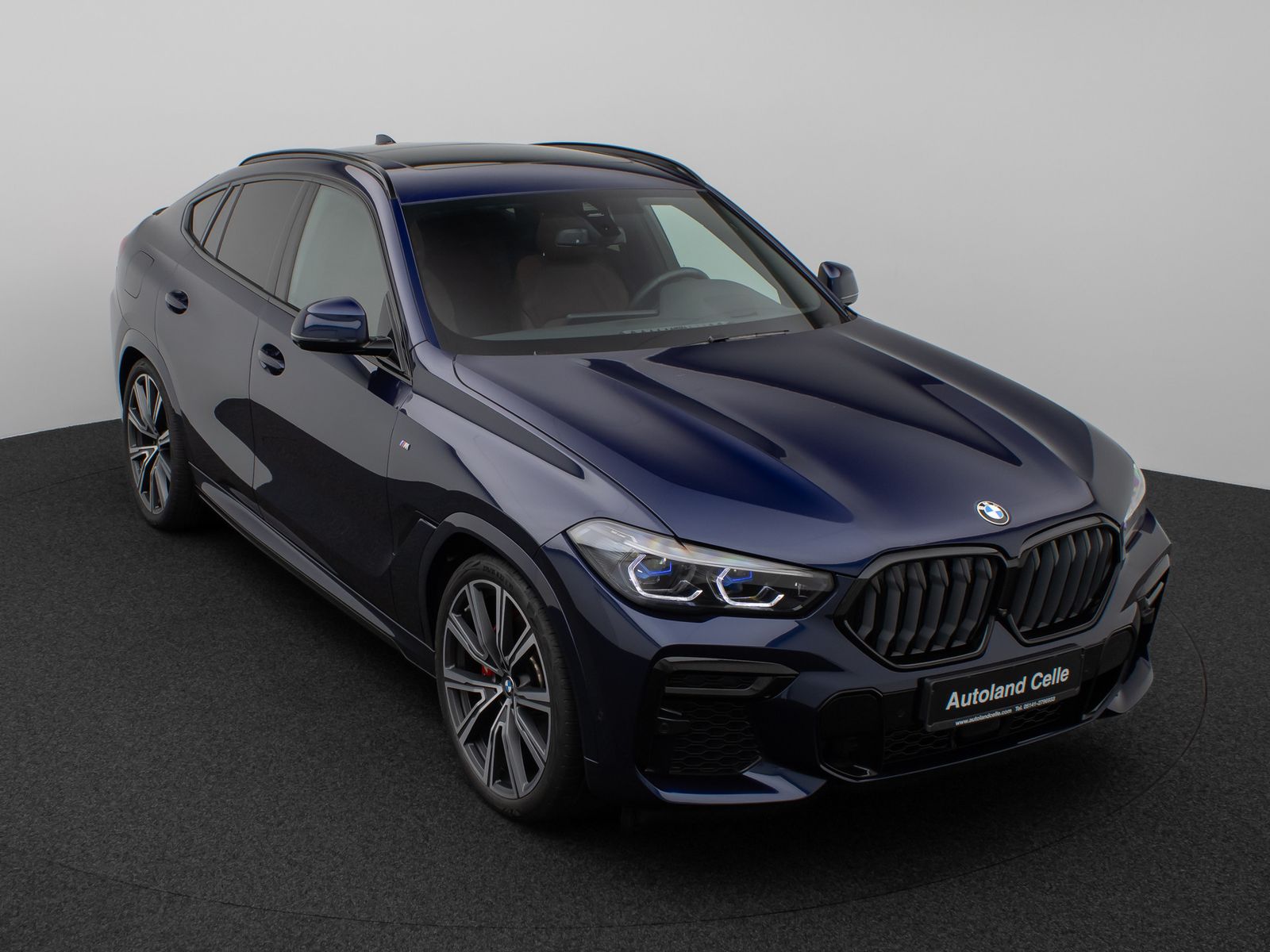 Fahrzeugabbildung BMW X6 xD40i M Sport Panorama Laser 360°HUD DAB HiFi