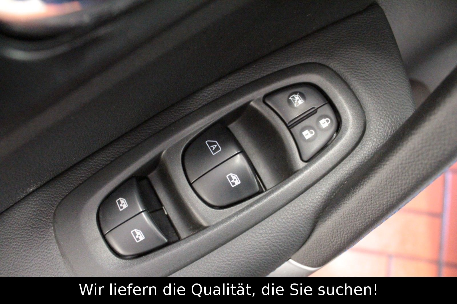 Fahrzeugabbildung Renault Kadjar ENERGY TCe 165 Crossborder-S*AHK*