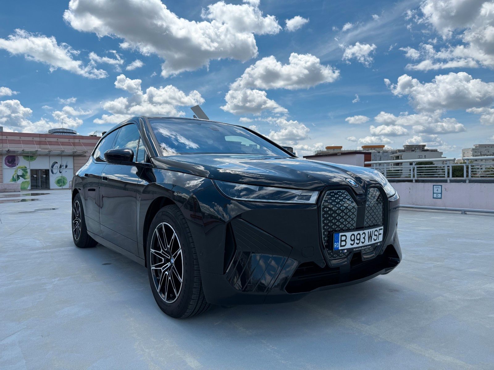BMW Pano/Laser/360°/Driv.Assist.Prof/H&amp;K/Softcl/Tow