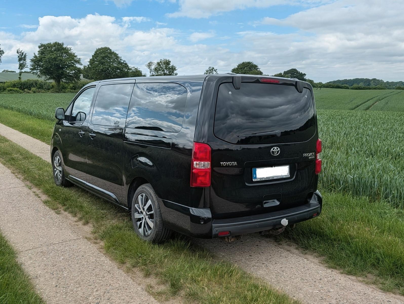 Toyota Proace (Verso) L2 Family Comfort Leder AHK