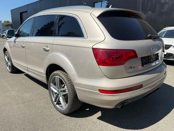 Audi Q7 - 6