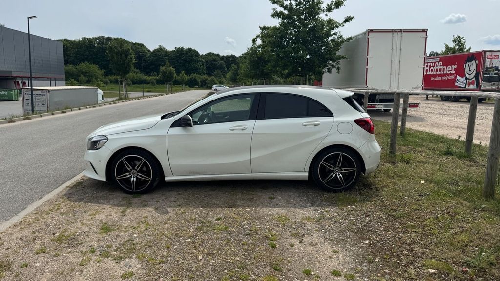 Image of Mercedes-Benz A 180