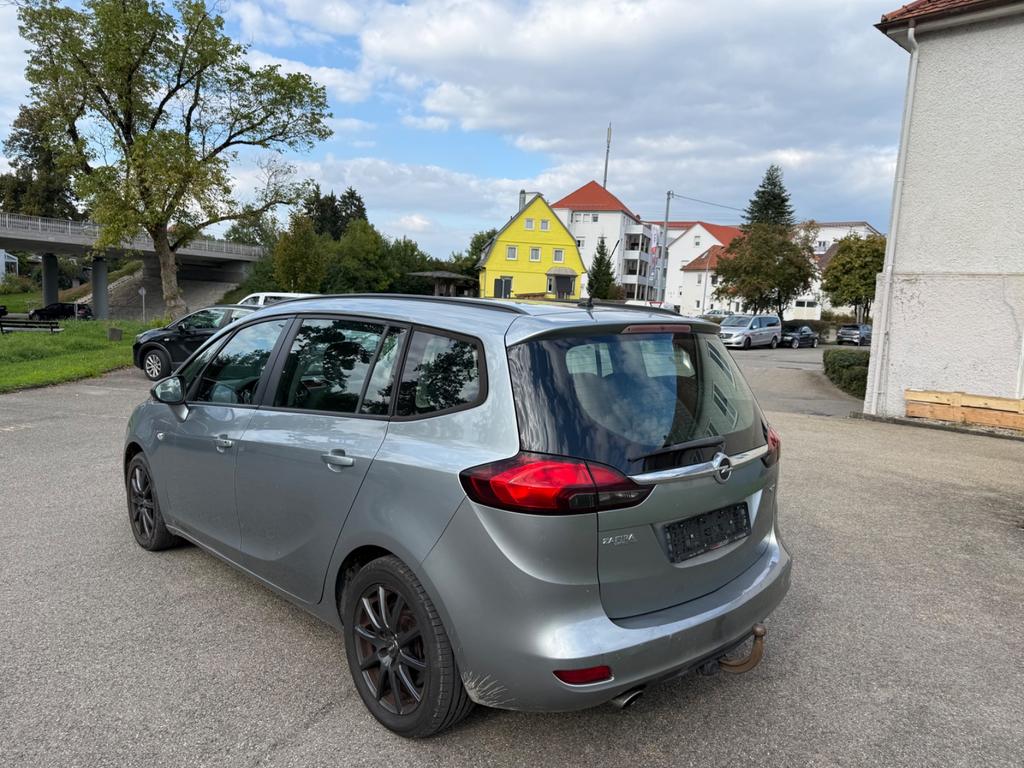 Opel Zafira Tourer