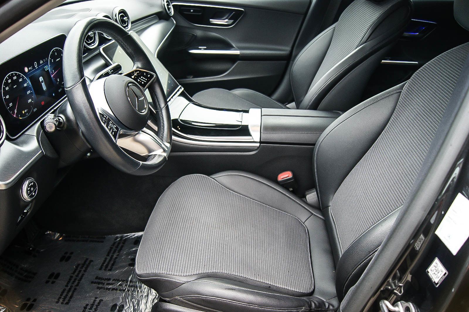 Fahrzeugabbildung Mercedes-Benz C 220 T d Avantgarde 9G-Tronic W206 MBUX ACC DIG