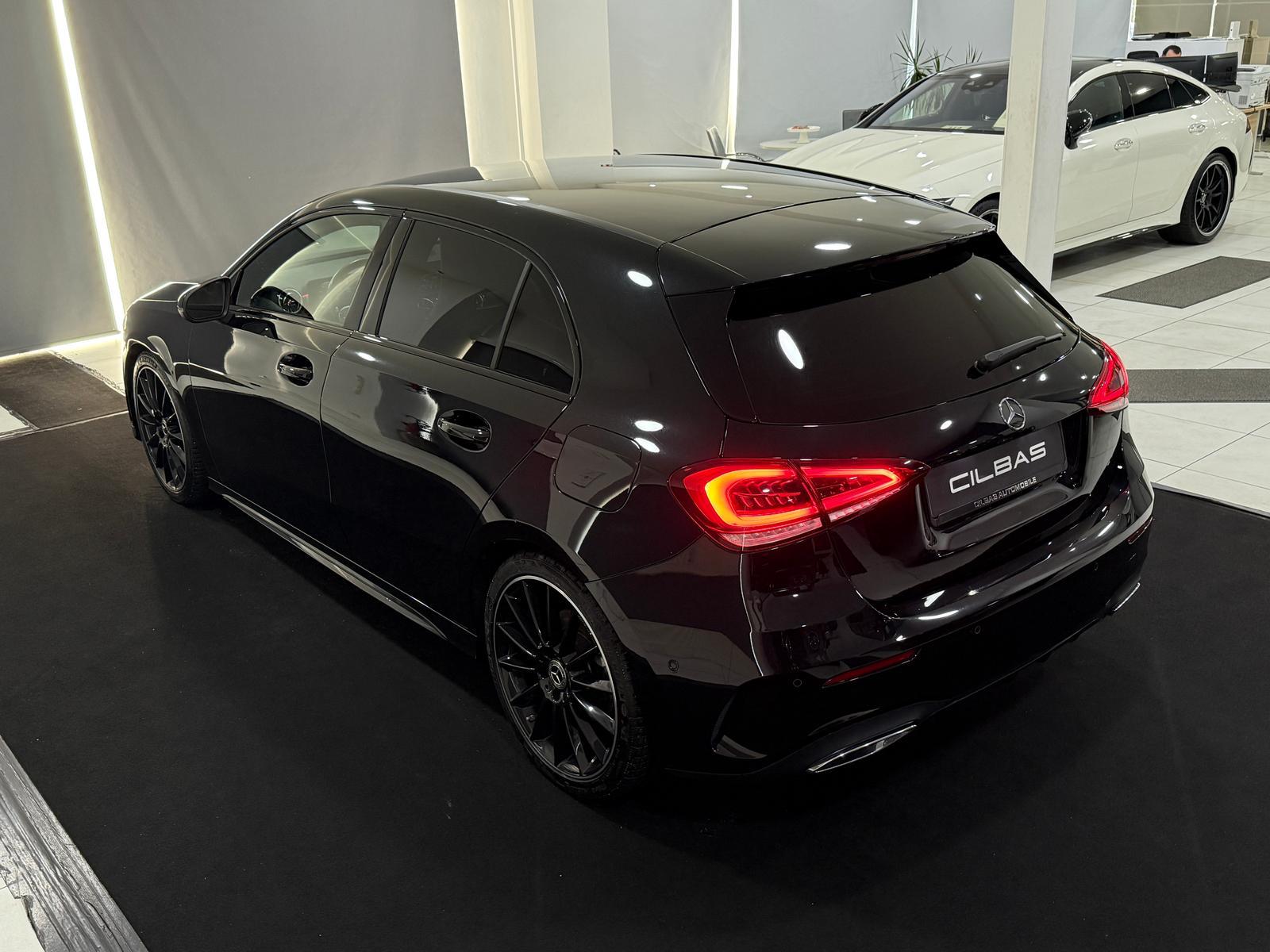 Mercedes-Benz A 250 4M 7G AMG-LINE*WIDE*AMBIENTE*KAMERA*LED*