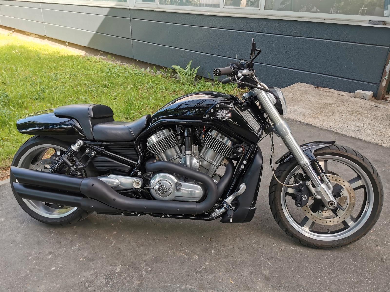 Harley-Davidson VRSCF V-Rod Muscle|