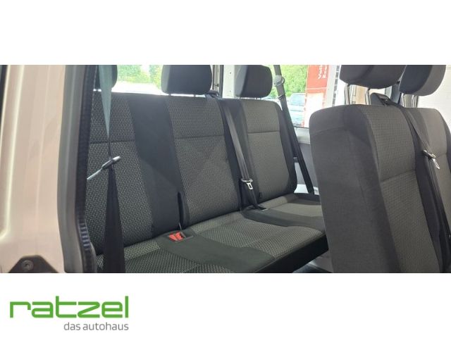 Fahrzeugabbildung Volkswagen Transporter Kombi KR 2.0 TDI 9-Sitzer Navi App C