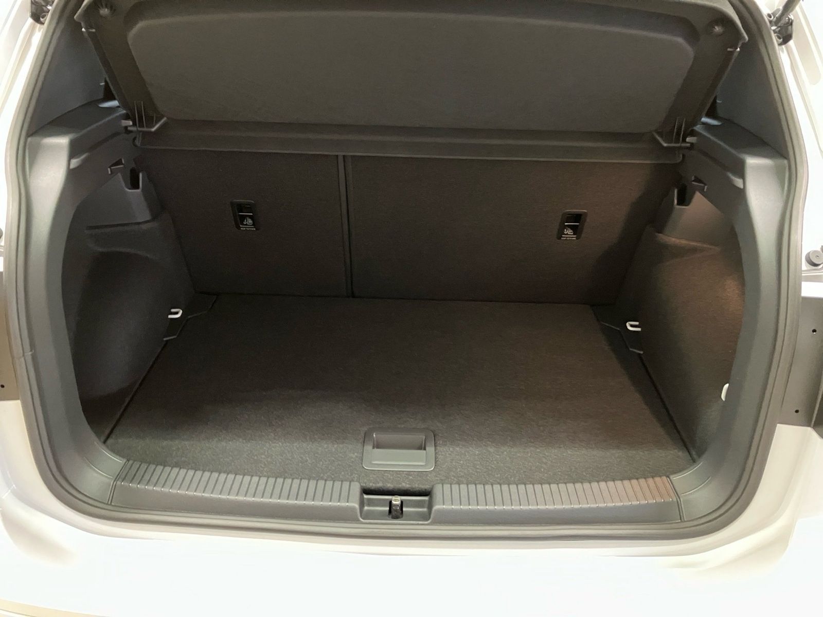 Volkswagen T-Cross - Bild 8