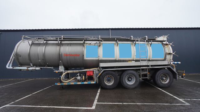 Altele Burg 3 AXLE WATER TANK 29.975LTR