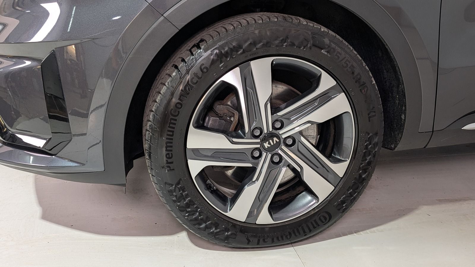 Fahrzeugabbildung Kia Sorento 2.2 CRDi * Leder * LED * Navi Spirit 4WD