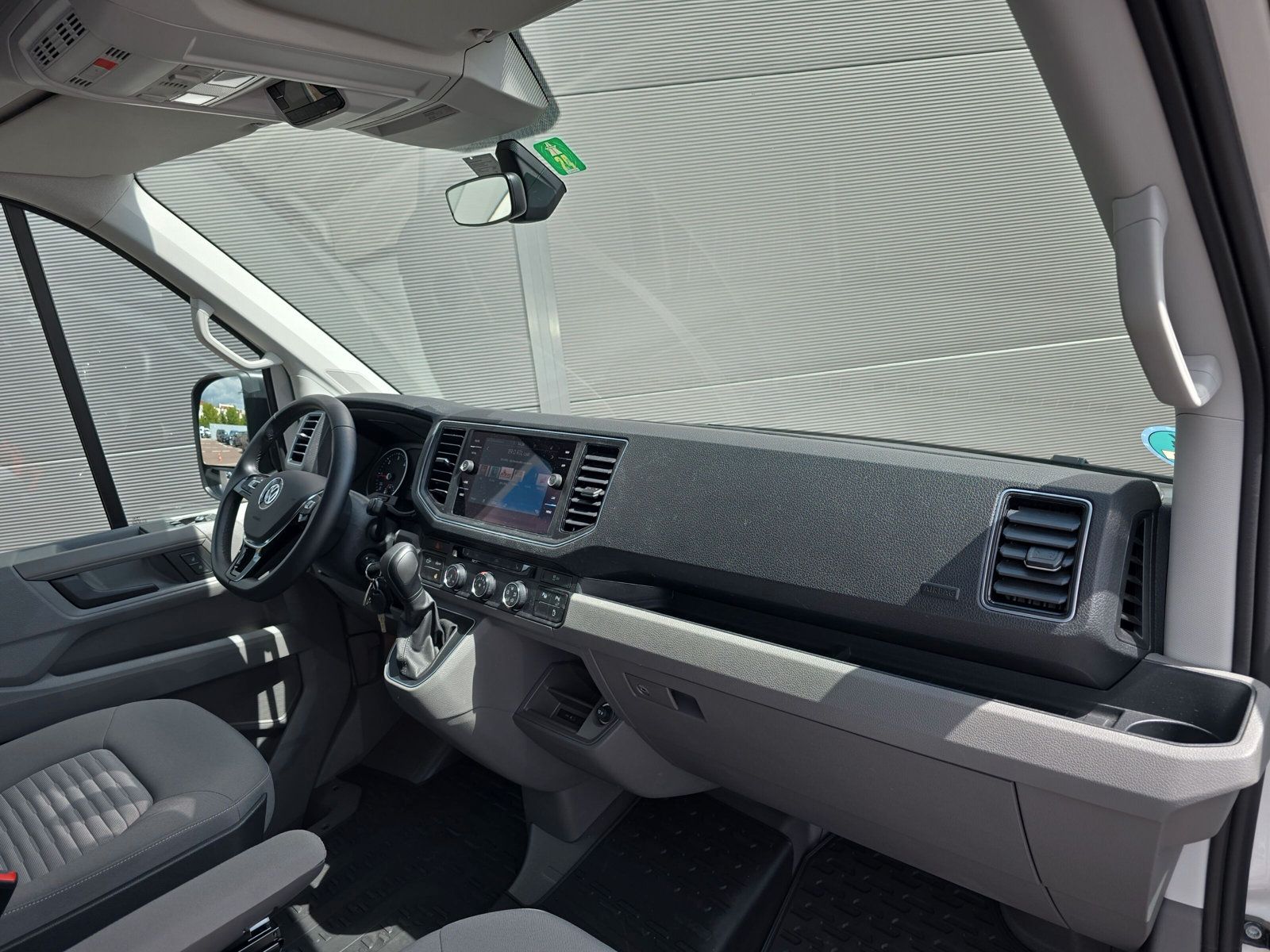 Fahrzeugabbildung Volkswagen Grand California 680 DSG LED STANDHZG AHK