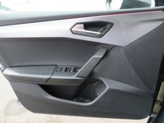 SEAT Leon 1.5 TSI FR Fahrass LED Navi Rfk Sitzhzg ACC SEAT Leon 1.5 TSI FR Fahrass LED Navi Rfk Sitzhzg ACC