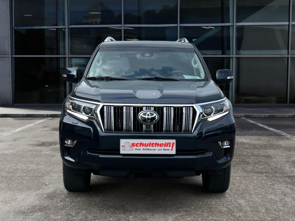 Fahrzeugabbildung Toyota Land Cruiser 2.8 D-4D Automatik Executive
