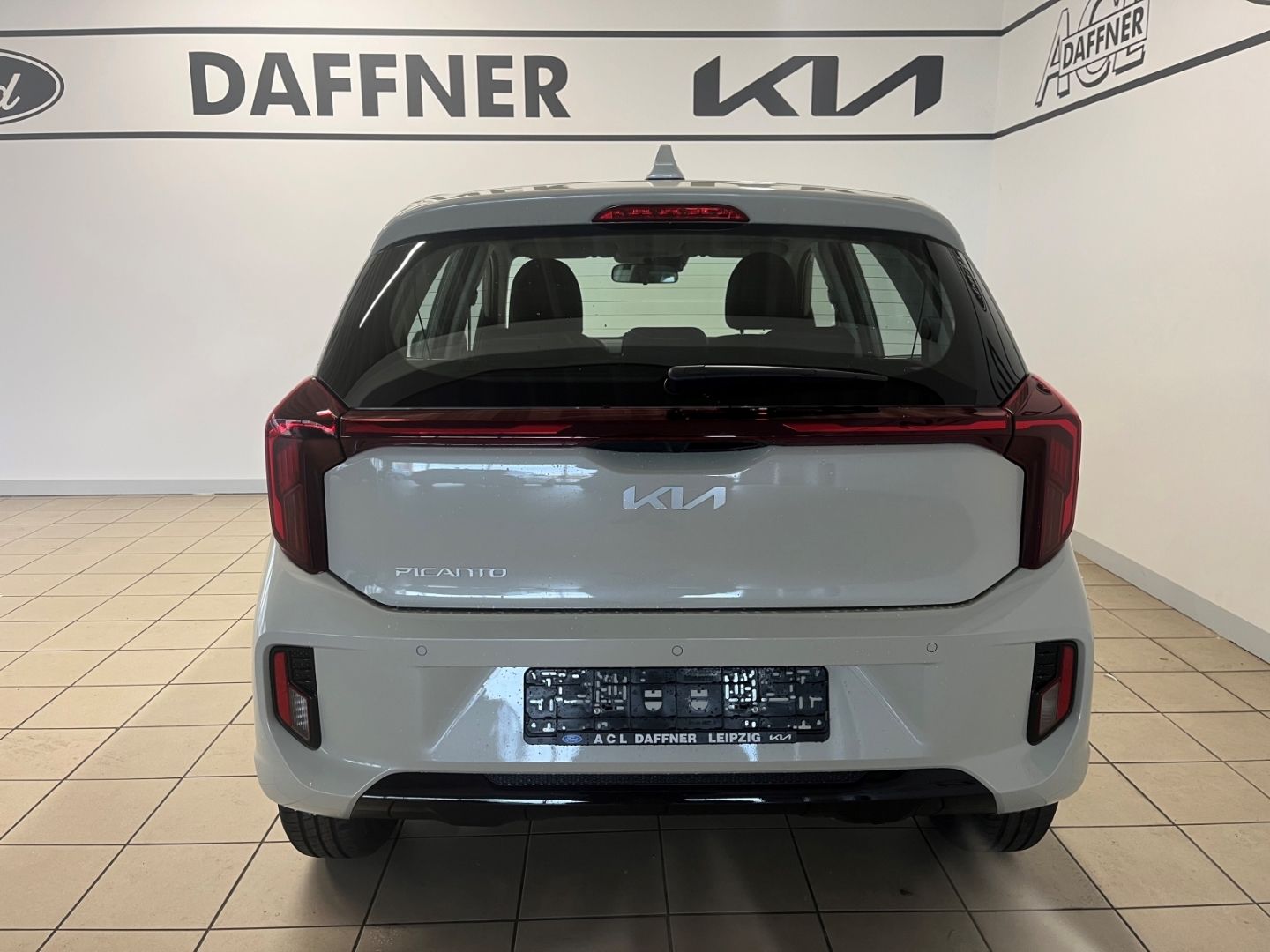 Fahrzeugabbildung Kia Picanto Vision 1.0 EU6d Kamera Navi DAB KlimaAut