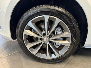 Mercedes V 250 - 9