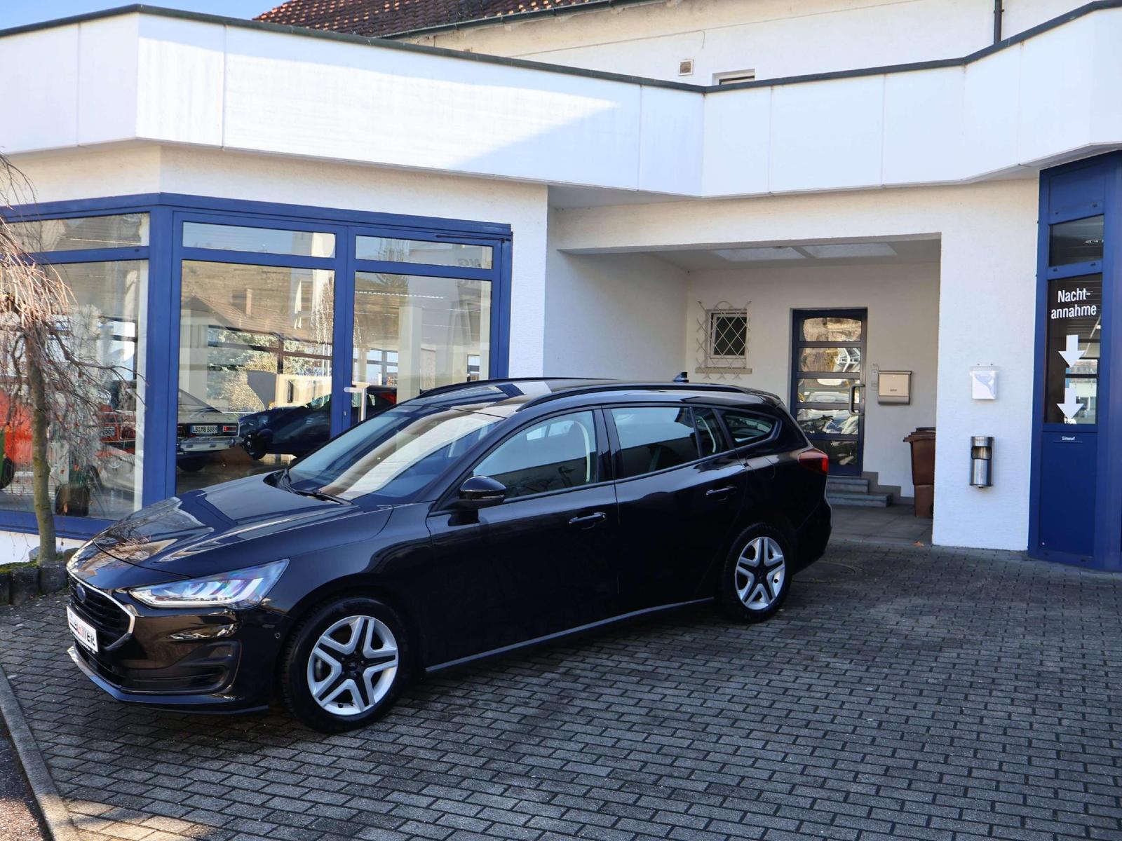 Ford Focus Cool   Connect  * AUTOMATIK *