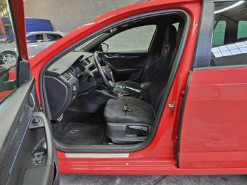 Skoda Octavia - 8