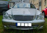 Mercedes-Benz Mercedes Benz c220cdi - Mercedes-Benz C 220 aus 2004 mit Diesel-Antrieb: Kombi