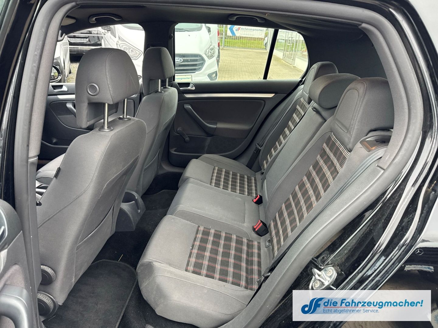 Fahrzeugabbildung Volkswagen Golf V GTI SD Alu Sportfahrwerk *EXPORT