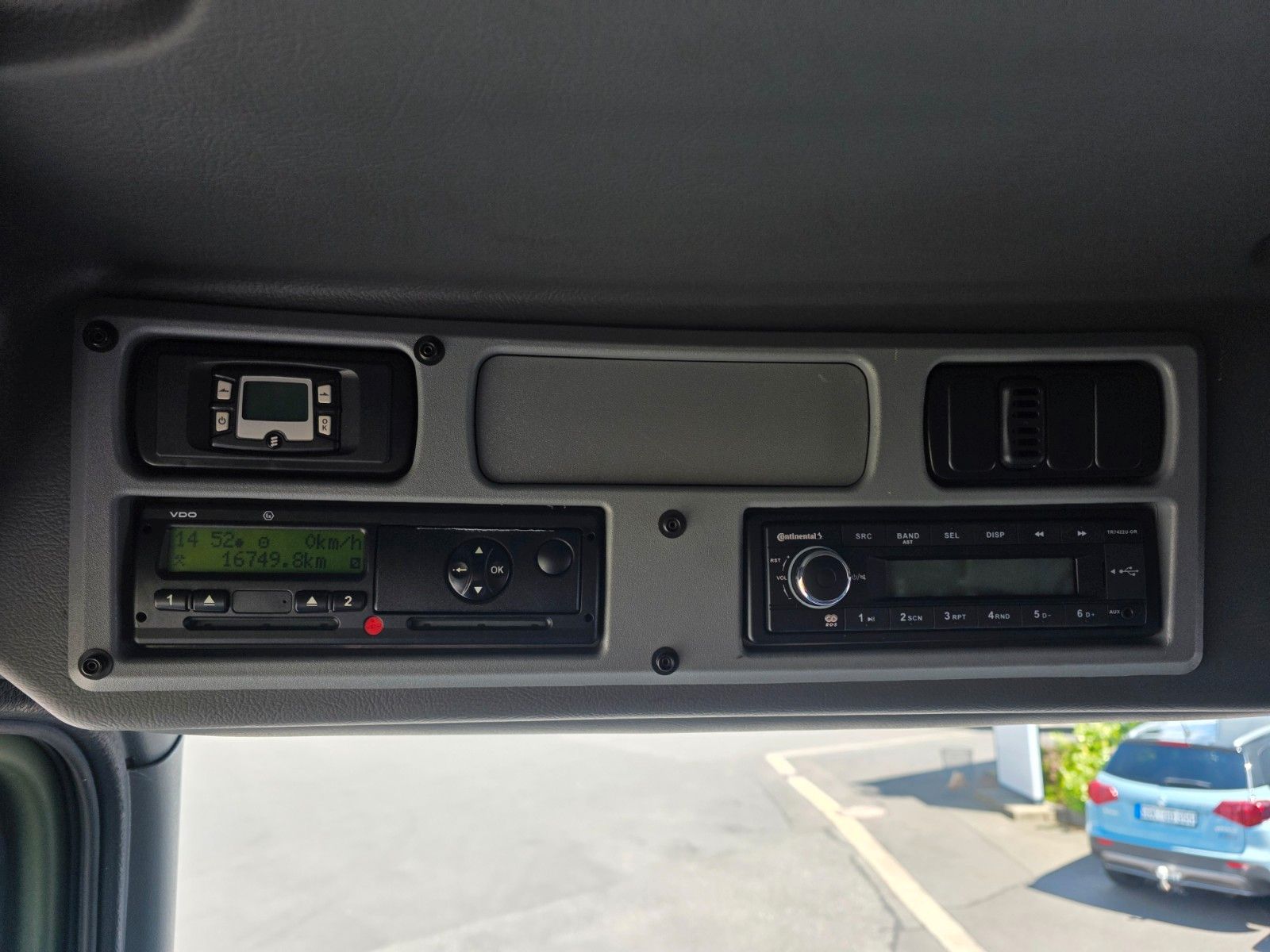 Fahrzeugabbildung Mercedes-Benz Atego 1018 A 4x4 Pritsche Plane mehrfach vorh.