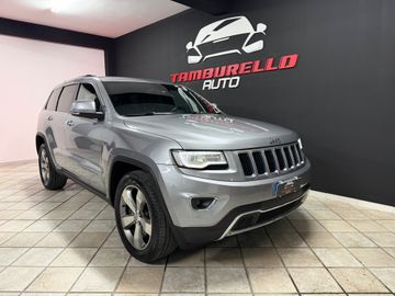 Jeep Grand Cherokee - 1